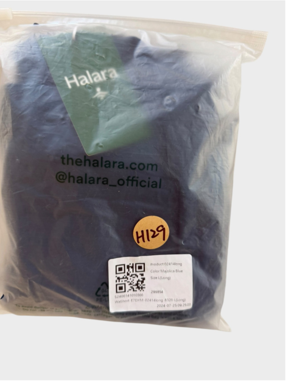 Size L (Long) Halara High Waisted Back Pocket & Side Hidden Pocket 2 in 1 Shorts - Picture 5 of 6